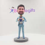 Custom Super Dad Bobblehead in blauem Anzug