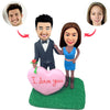 Benutzerdefinierte Bobbleheadfiguren mit rosa Herzen