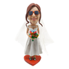 Braut-Bobblehead-Puppe mit Sonnenbrille